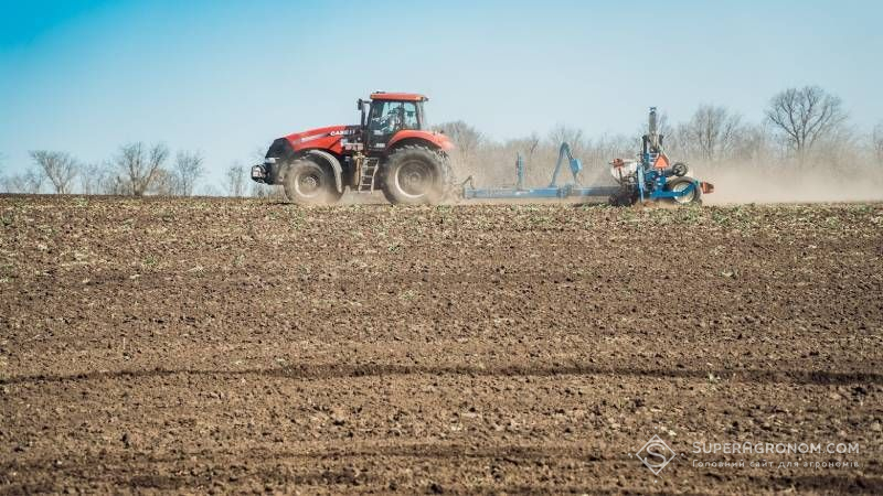 Ви зараз переглядаєте Органічні добрива та рання закупівля хімічних добрив — агрохолдинги готові до посівної