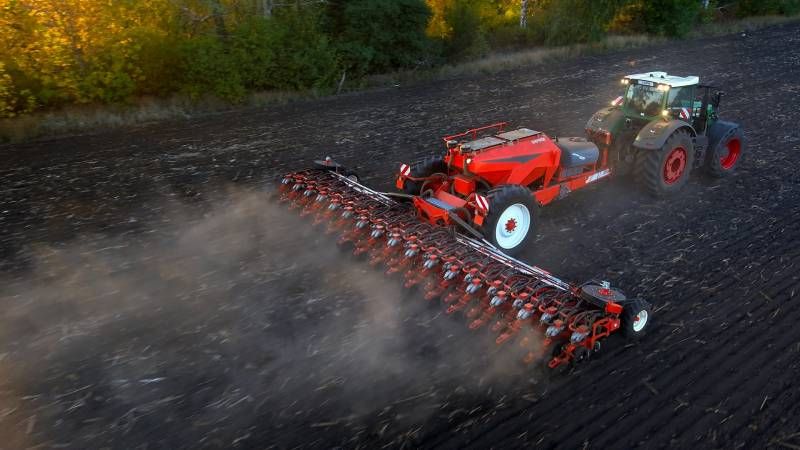 Ви зараз переглядаєте Універсальна 32-рядна сівалка Chrono 932 від Maschio Gaspardo розроблена з урахуванням потреб українських аграріїв