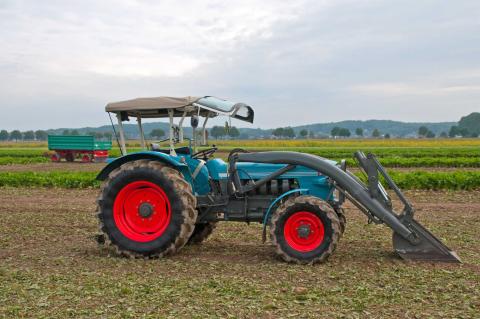 Ви зараз переглядаєте Німецькі тракторні легенди: Fendt та Eicher — різні шляхи розвитку