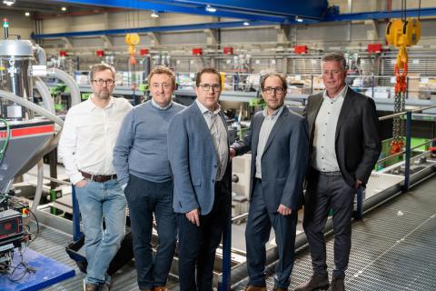 Ви зараз переглядаєте Бельгійські пластикові ящики Gamma-Wopla завойовують голландські розсадники баклажанів