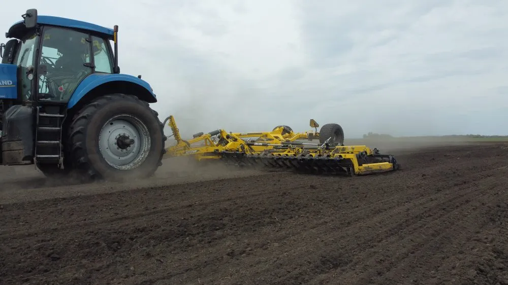 Практика агропослуг вимагає найкращого: BEDNARS WIFTER3