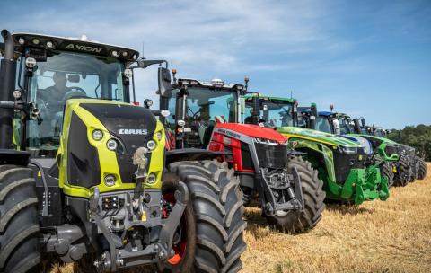Ви зараз переглядаєте Значне зростання реєстрацій тракторів у Великій Британії