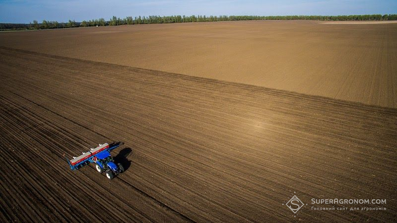 Ви зараз переглядаєте ІМК, АГРОТРЕЙД, Agro Region та МХП розпочали посівну ярих культур 2026