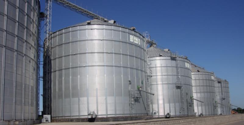 Рівномірне завантаження силосу зменшує витрати на зберігання