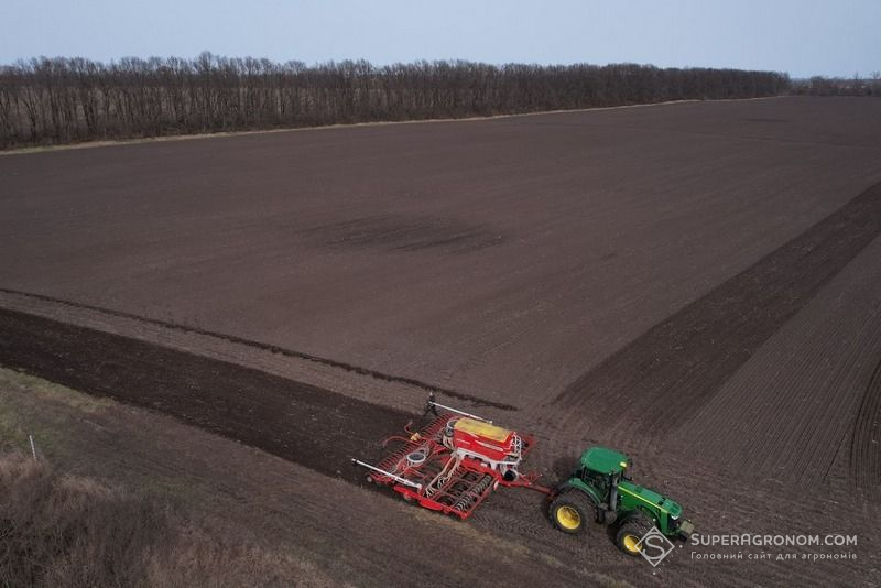Ви зараз переглядаєте Сумщина переглядає структуру посівів: кукурудзи стане менше на 9%