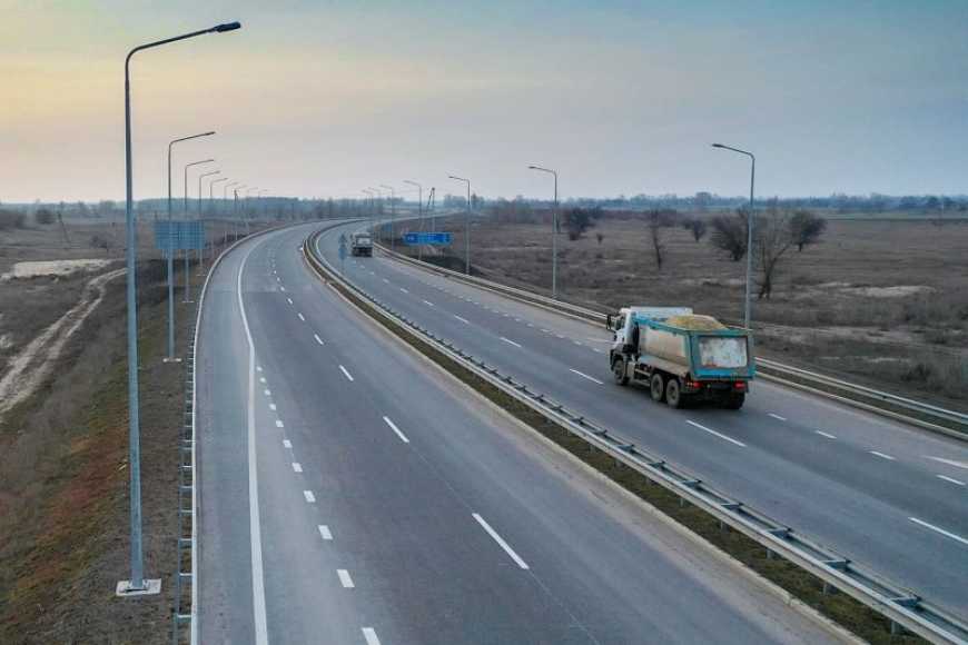 Ви зараз переглядаєте Польща планує збудують платну дорогу в Україні