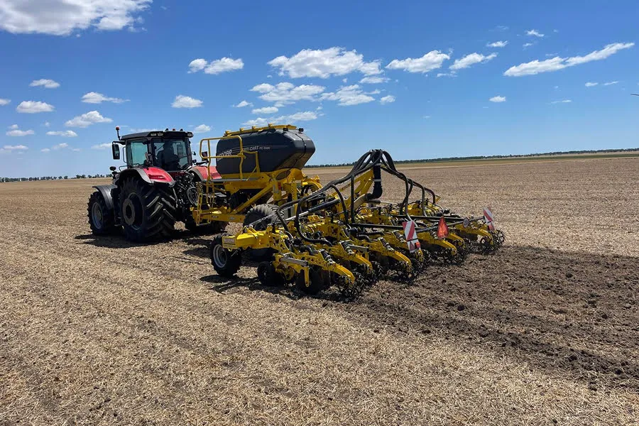 Ви зараз переглядаєте Битва за врожай на Полтавщині: Strip-till переміг оранку в сезоні-2025