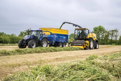 Ви зараз переглядаєте У Британії підрядні агропослуги на сезон-2026 подорожчають у середньому на 4,84% — опитування NAAC