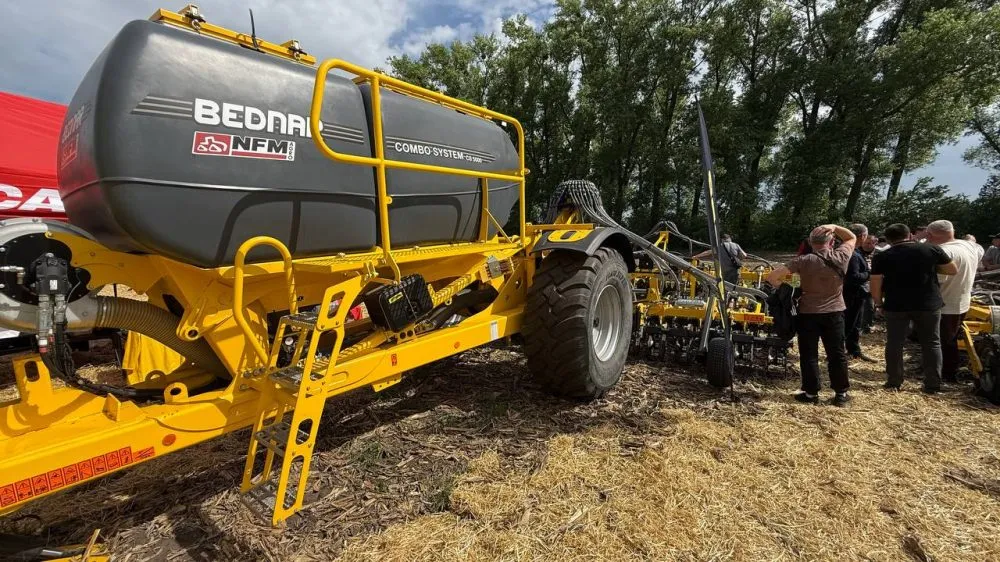 BEDNAR представив 20 одиниць техніки на AGRO Challenge: рішення для кожної технології землеробства10