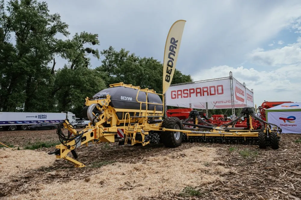BEDNAR представив 20 одиниць техніки на AGRO Challenge: рішення для кожної технології землеробства6