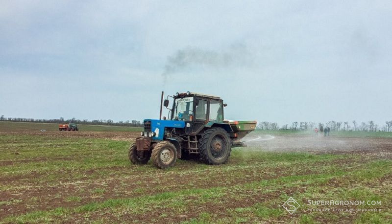 Ви зараз переглядаєте Вартість вирощування за традиційними технологіями і органічного порівняли в Німеччині на тлі цін на добрива