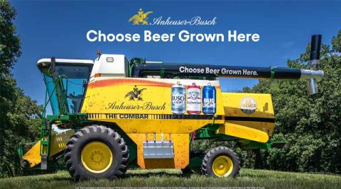 Ви зараз переглядаєте Anheuser-Busch представила мобільний бар ComBar, створений на базі комбайна, та анонсувала літній тур США