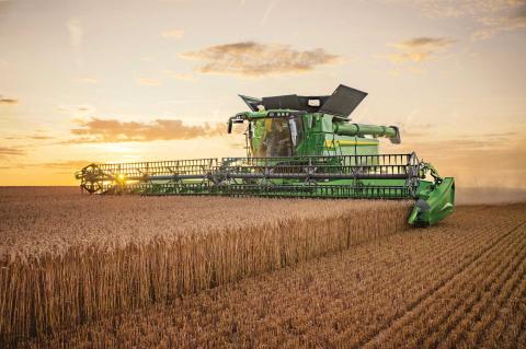 Ви зараз переглядаєте John Deere оновлює комбайни T5, T6, S7 та X9 до модельного року 2027: більше автоматизації та нове жатко HDX 50