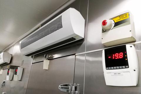 Ви зараз переглядаєте Холодовий ланцюг у Британії закликає уряд посилити заходи продовольчої безпеки через ризики збоїв постачання