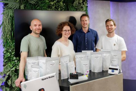 Ви зараз переглядаєте Royal Brinkman і Spark Radar представили набори для швидкого виявлення «інтактних» вірусів безпосередньо в теплиці