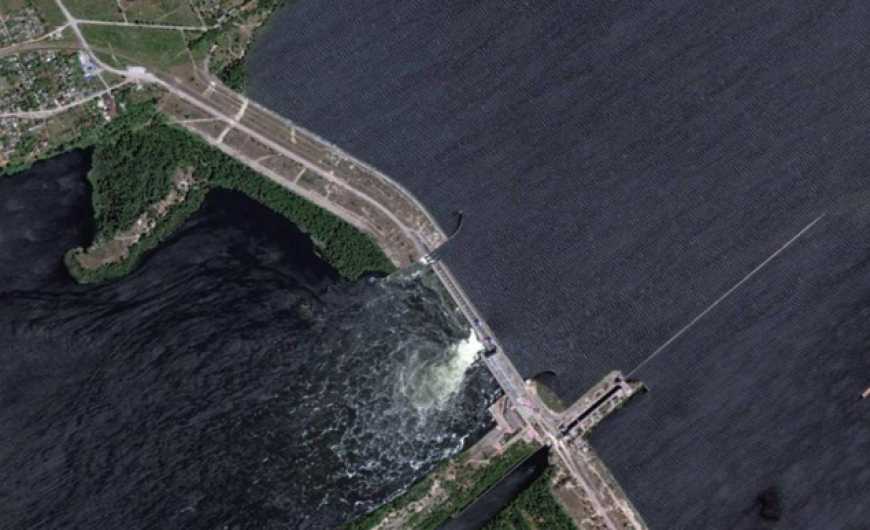 Ви зараз переглядаєте Каховської ГЕС: шкода довкіллю сягнула 77,8 млрд грн