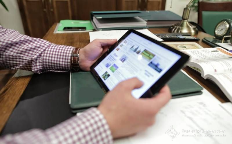 Ви зараз переглядаєте Яку зарплату може отримувати CEO великої агрокомпанії — версія експерта