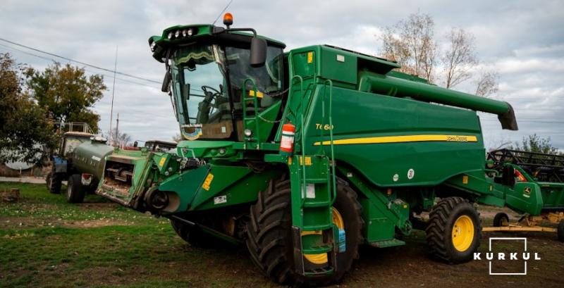 Зернозбиральний комбайн John Deere серії Т6
