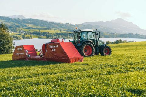 Ви зараз переглядаєте Як стримувати щавель у луках: від ручного вирізання до точкового контролю за допомогою сенсорів і дронів
