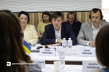 Ви зараз переглядаєте Данська делегація ознайомилася з українською системою державного контролю — від лабораторії до експортного виробництва