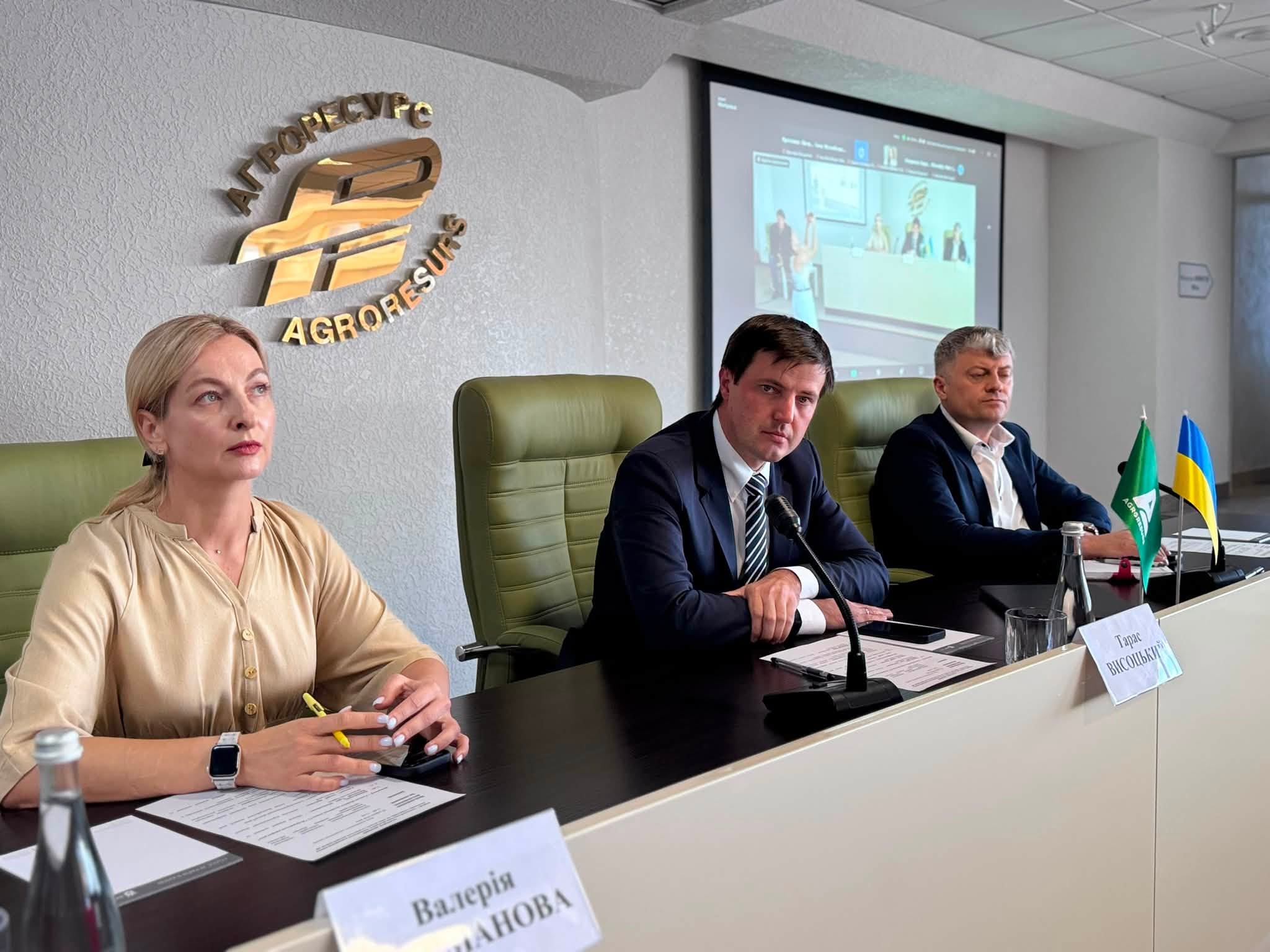 Ви зараз переглядаєте Державна компенсація за втрачені посіви: нова програма підтримки аграріїв прифронтових регіонів