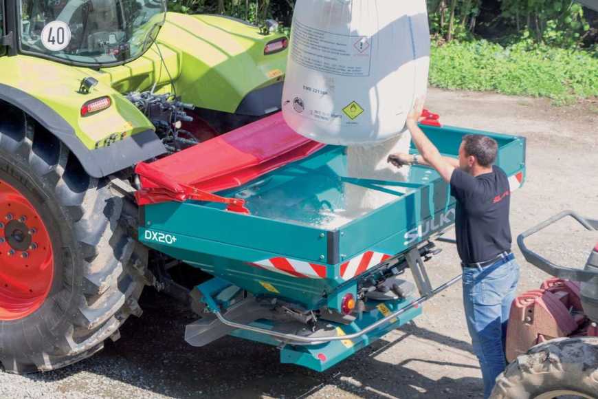 Ви зараз переглядаєте Парадокс азотних добрив: чому селітра в Україні дешевшає на тлі світового зростання цін