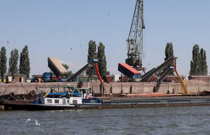 Ви зараз переглядаєте Україна просить ЄС 1,1 млрд євро на логістику агроекспорту