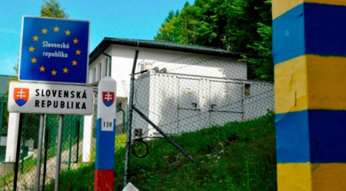 Перевізники Словаччини готують блокаду кордону з Україною з 1 грудня0